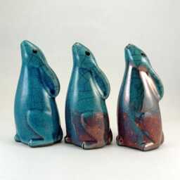 Small Moon Gazing Hare - Ceramic Raku Fired Animal Sculpture Pottery - thumbnail 3
