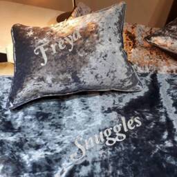 Personalised Cushion & Blanket Snuggle Sets Crushed Velvet Fleece - thumbnail 2