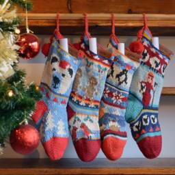 Short Christmas Stocking - Hand Knit 2 - thumbnail 1