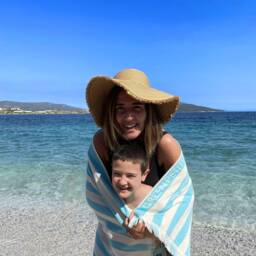 Personalized Turkish Beach Towel, Eco-Friendly, Quick Dry, Organic Cotton - thumbnail 4