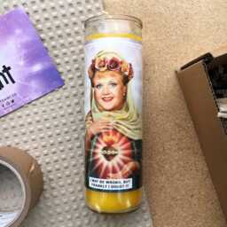 Saint Angela Lansbury Prayer Candle Scented Vegan Soy Wax, 120Hr Burn - thumbnail 3
