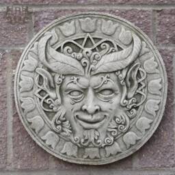 Mr Green Man Stone Hanging Plaque - Ancient Outdoor Bacchus Leaf Face Garden Ornament Gift - thumbnail 1