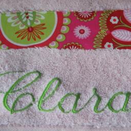 Personalized Hooded Bath Towel - thumbnail 3