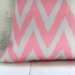 Handwoven Silk Ikat Pillow Cover, Modern Chevron Cushion - 20x20 - thumbnail 3