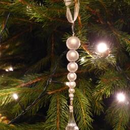 Iridescent Beaded Christmas Icicle Ornament Jewel Tone Neon Baubles, Unusual Reflective Tree Decorations, Bright Colourful Miracle Beads - thumbnail 4