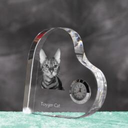 Toyger - Crystal Clock in The Shape Of A Heart With Image Pure-Bred Cat - thumbnail 2