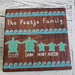 Personalized Sea Turtle Family // Wood Sign Acrylic Dot Art Painting Wall Hanging/Customized Ocean Waves - thumbnail 3