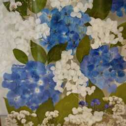Pressed Hydrangea Flower Wall Art Stained Glass Suncatcher - thumbnail 4
