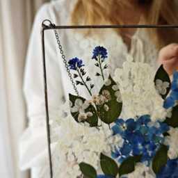 Pressed Hydrangea Flower Wall Art Stained Glass Suncatcher - thumbnail 3