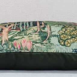 Gp & J Baker Ruskin Velvet Emerald Fabric Cushion Cover 35x55 cm - thumbnail 2