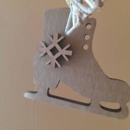 Christmas Skates. Set Of 4. Tree & Home Decoration, Laser Cut Cardboard, Party Decor, Holiday Winter Supply - thumbnail 4