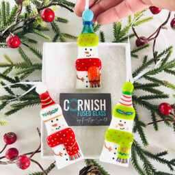 Fused Glass Snowman Christmas Tree Box Set Decorations, Snowman Decoration, Cornish Glass, Fused Glass Cornwall - thumbnail 2