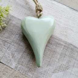 Small Green Tapered Mango Wooden Hanging Heart Decoration - Thehomeandheartsshop Rustic Shabby Wall Decor Gift Wedding Christmas - thumbnail 2