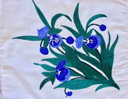Nakshi Kantha Pillowcase Embroidered Rajshahi Silk Floral Design - thumbnail 1