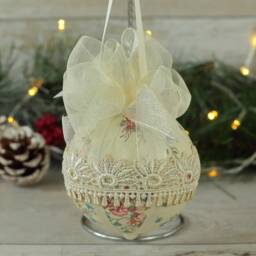 Lace Christmas Ornaments Shabby Chic Baubles, Set Of 3 - thumbnail 3