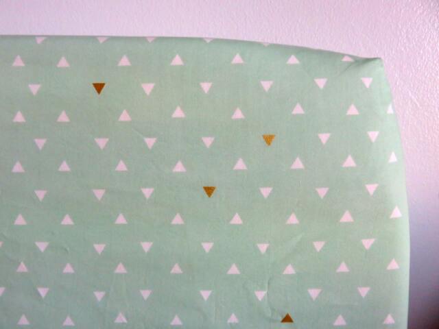 Mint Triangle Crib Sheet Gold Geometric Baby Bedding - image 1