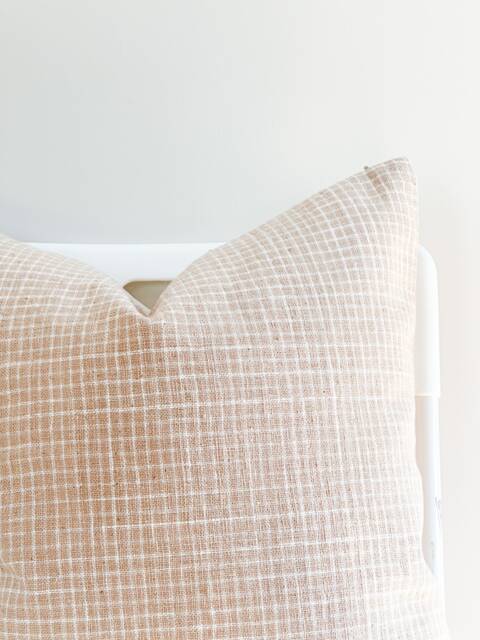 Hand Woven Natural Fiber Faded Color Pillow Cover - image 1