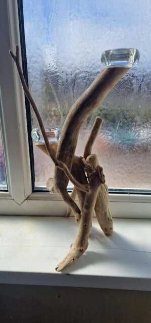Driftwood Tealight Holder - image 1