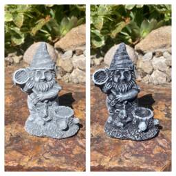 Handcrafted Gnome Display Cement Statue - thumbnail 2