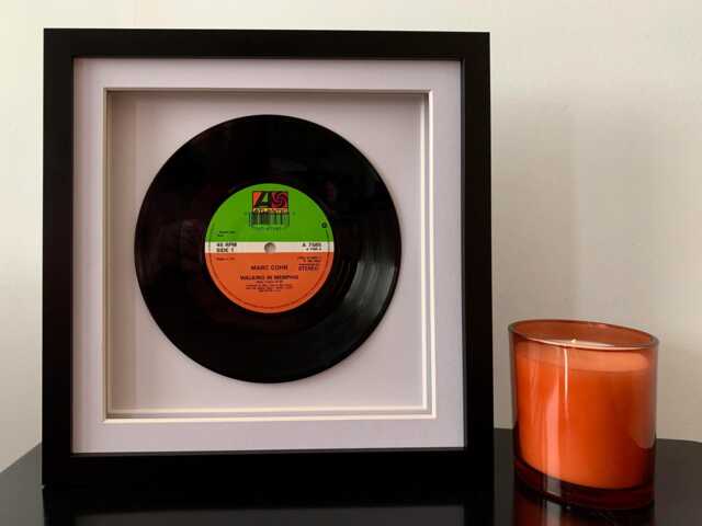 Marc Cohn - Walking in Memphis Framed 7 Inch Vinyl Record Music Wall Art Gift - image 1