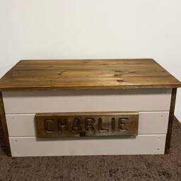 Personalized Solid Pine Toy Box Truffle Finish, Oak Lid - thumbnail 3