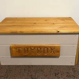 Personalized Solid Pine Toy Box Truffle Finish, Oak Lid - thumbnail 2