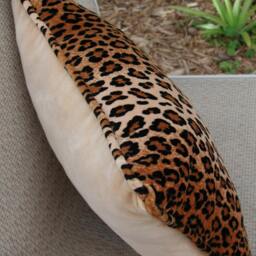 Cheetah Print Pillow, Gold British Velvet, Safari Home Decor - thumbnail 3