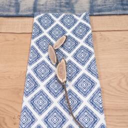 African/Ethnic Dining Room Table Setting - thumbnail 4