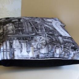 Telescopolis Velvet Cushion, Original Design - thumbnail 3