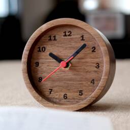 Handmade Walnut Wood Desk Clock 11cm Table Clock - thumbnail 4