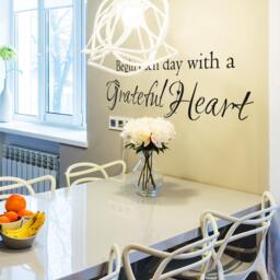 Begin Each Day With A Grateful Heart Vinyl Quote Wall Decal - Bedroom Bathroom Art Lettering 113 - thumbnail 2