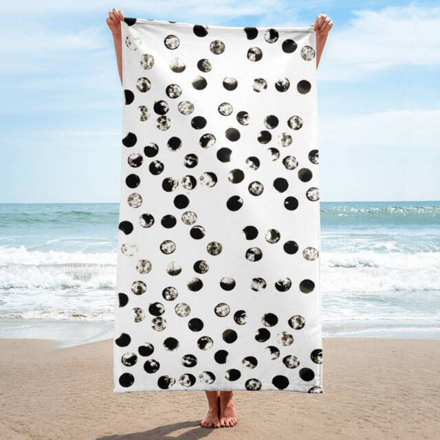 Black & White Patterned Beach Towel Modern Spa Decor - image 1