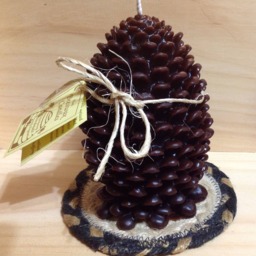 Scented Blue Spruce Beeswax Pinecone Candle, 5.25 - thumbnail 3