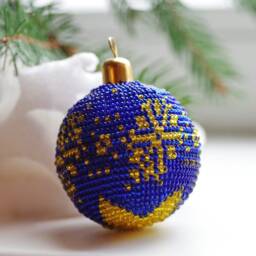 Handmade Beaded Christmas Ball Blue & Gold Czech Bead Ornament - thumbnail 3