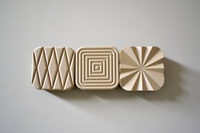 Set Of 3 Square Wall Planters Natural Wood Finish - image 1