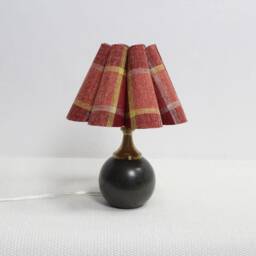 Handmade Red Plaid Scallop Table Lamp With Ceramic Base For Decor Gifts-106# - thumbnail 3
