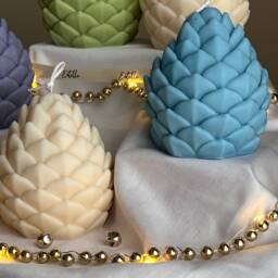 Handmade Pine Cone Soy Candle Christmas Home Decor - thumbnail 2
