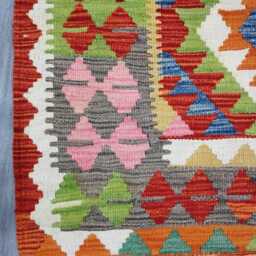 Classic Kilim Rug, Handmade Artisan Afghan Turkish Scandinavian Navajo Bohemian Wool Flatweave Multicolour Rug 123x89 cm - thumbnail 4