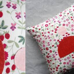 Decorative Cushion in Liberty Cotton Fabric With Flower & Strawberry Pattern, Square Shape, 40 X cm, Handmade - thumbnail 3