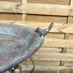 Large Verdigris - Reddish Green Metal Garden Bird Bath - thumbnail 3