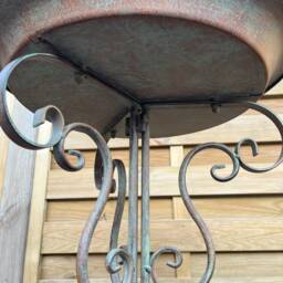 Large Verdigris - Reddish Green Metal Garden Bird Bath - thumbnail 4