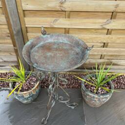Large Verdigris - Reddish Green Metal Garden Bird Bath - thumbnail 2