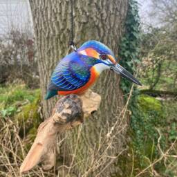 Hand Carved & Painted Wooden Kingfisher Statue Ornament Gift Feature On Log String - thumbnail 3