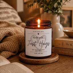 No Words Just Hugs Candle Thoughtful Gift Soy Scented Friend Family Colleague Work Hug/Get Well Soon Sympathy - thumbnail 3