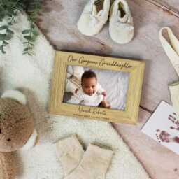 "Granddaughter Photo Frame, Gift For Grandparents, New Gift, Baby Personalised Name Wooden Picture 4""x6" - thumbnail 3