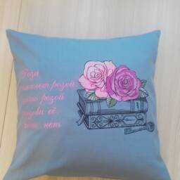 "Gray Decorative Pillowcase With Embroidery ""Books & Roses" - thumbnail 3