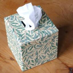 William Morris Tissue Box in Willow Green - Office Stationery & Home Storage - Handmade England - thumbnail 3