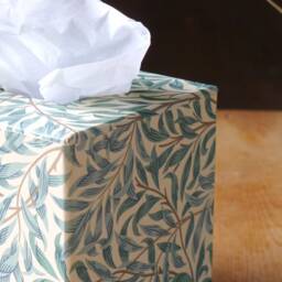 William Morris Tissue Box in Willow Green - Office Stationery & Home Storage - Handmade England - thumbnail 2