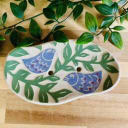 Handmade Stoneware Sgraffito Lilac Birds & Green Leaf Soap Dish