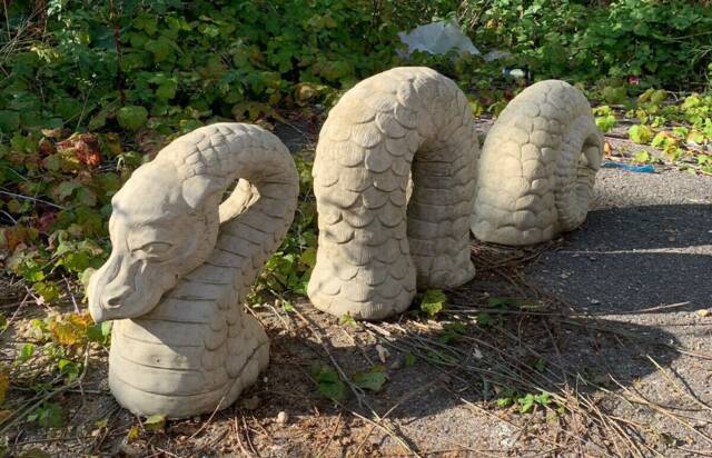stone Garden Extra Large Dragon Loch Ness Monster Nessy 3 Piece Gift Ornament - image 1
